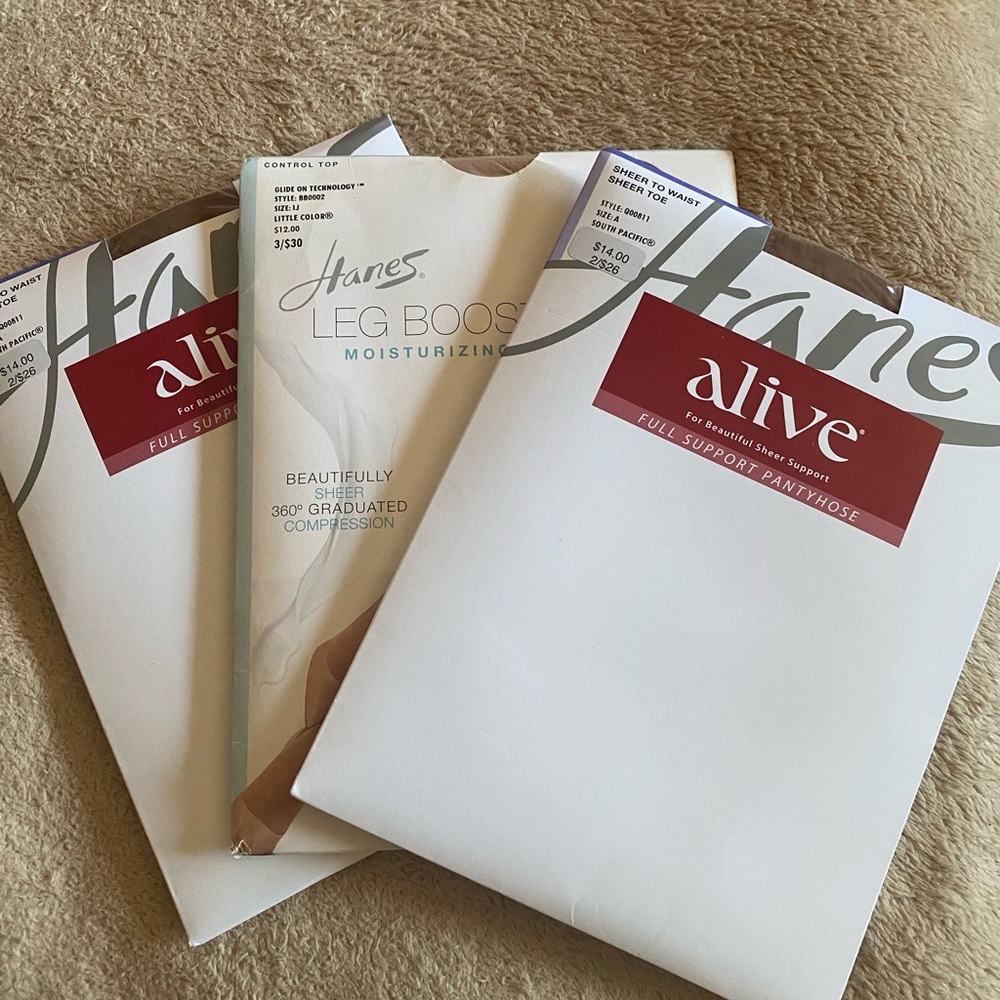 Hanes brand pantyhose